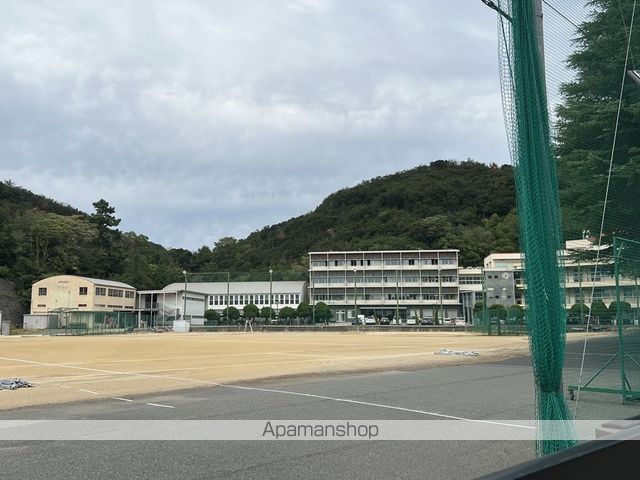 高校・高専　玉野市立玉野商業高等学校（高校・高専）まで565m