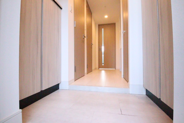 S-RESIDENCE名駅Westの玄関写真