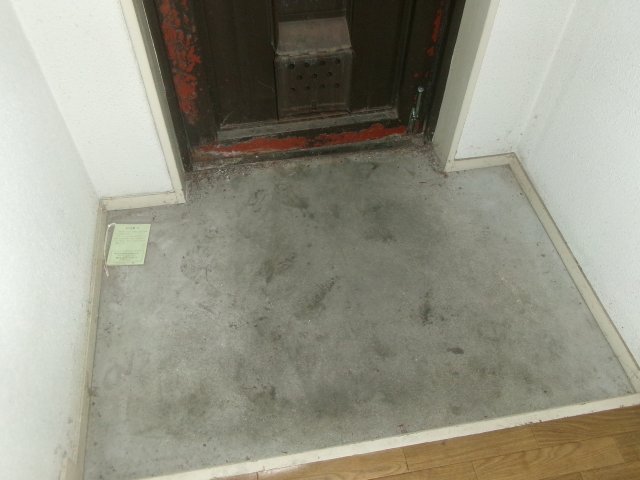 第一暁マンションの玄関写真