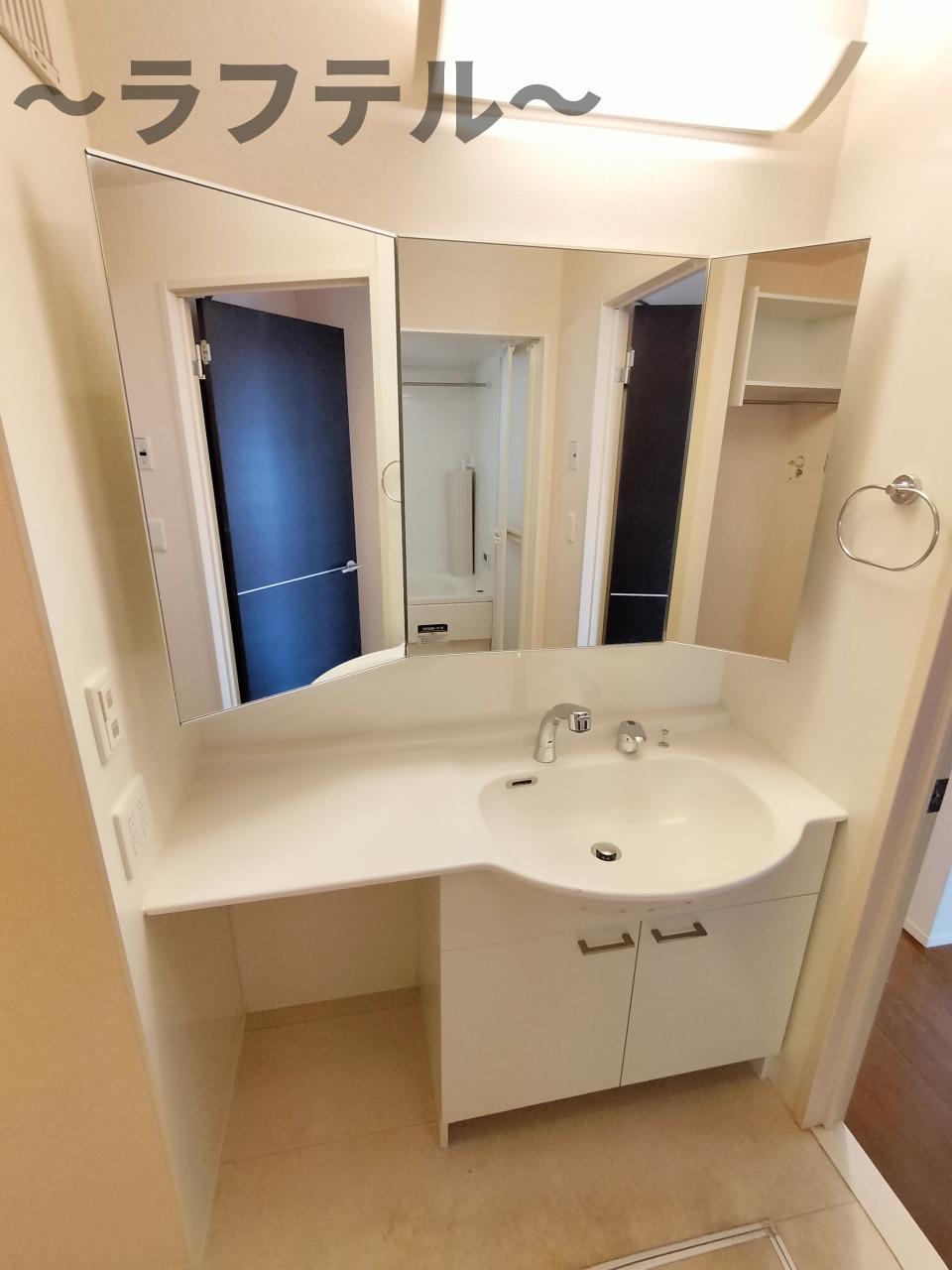 洗面設備　別部屋イメージ写真