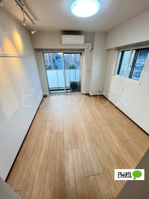 居室・リビング　角部屋ですよ！