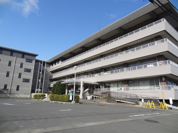 役所　津市久居庁舎（役所）まで256m