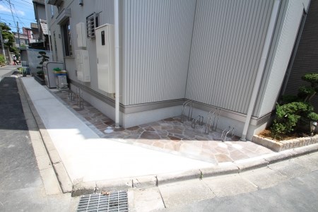駐車場　駐輪スペース