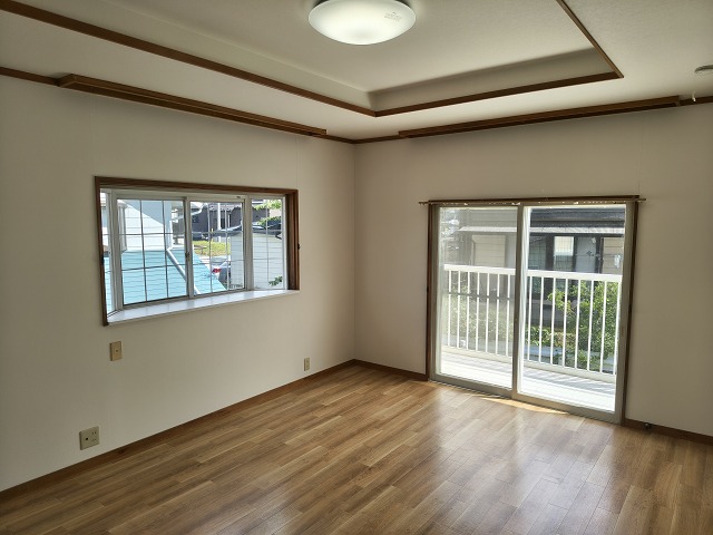 川岸中2丁目貸家の居間写真