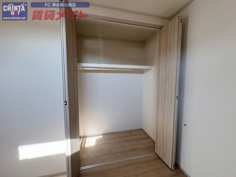 収納　同型タイプ画像