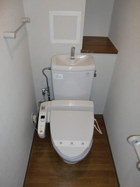 トイレ　ウォシュレット付トイレ