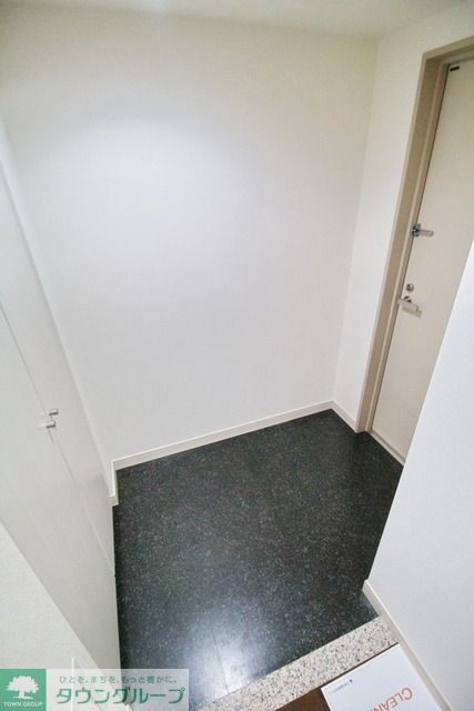 玄関　★タウンハウジング目黒店取り扱い★