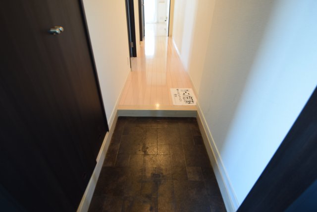 玄関　シンプルで使いやすい玄関です