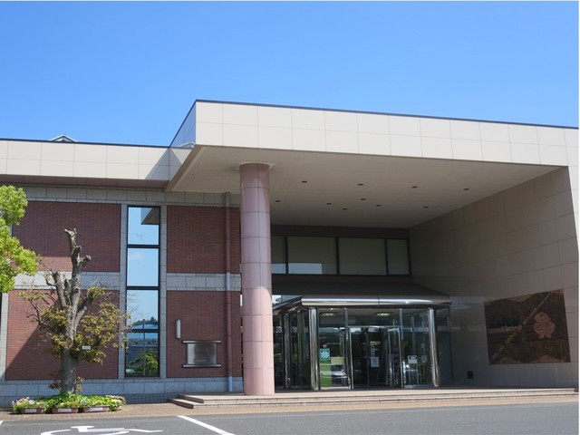図書館　里庄町立図書館（図書館）まで550m