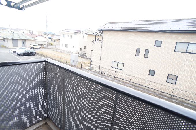 バルコニー　※201号室のお写真になります。