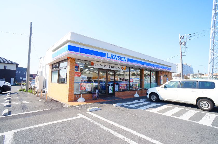 コンビニ　ローソン伊勢崎今泉一丁目店（コンビニ）まで236m