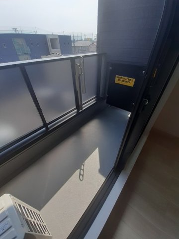 バルコニー　広々としたバルコニーです