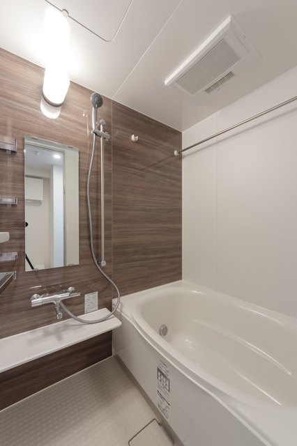 バス・シャワールーム　※写真は同タイプ住戸です。