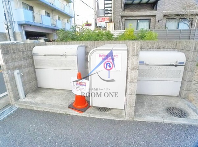 その他共有部分　敷地内ごみ置き場です。