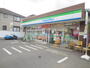 コンビニ　ファミリーマート 横浜大岡3丁目店（コンビニ）まで240m