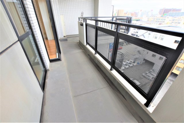 バルコニー　参考写真（同物件別部屋）