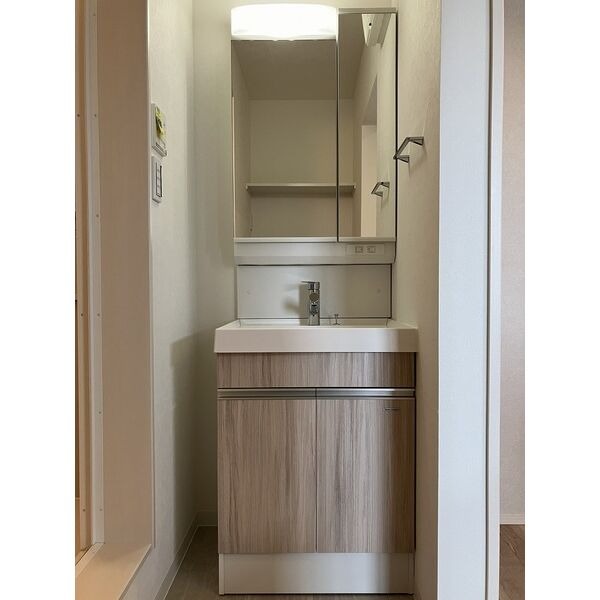 洗面設備　同社施工イメージ写真