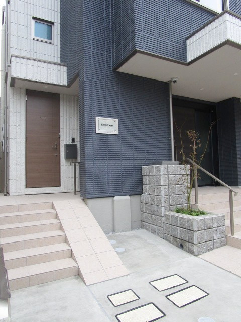 建物外観　耐震構造の旭化成へーベルメゾン