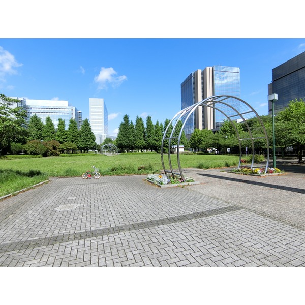 公園　すずかけ公園（公園）まで433m