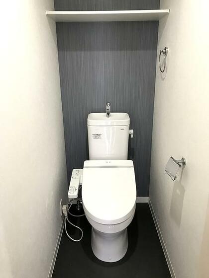 トイレ　※別部屋参考写真