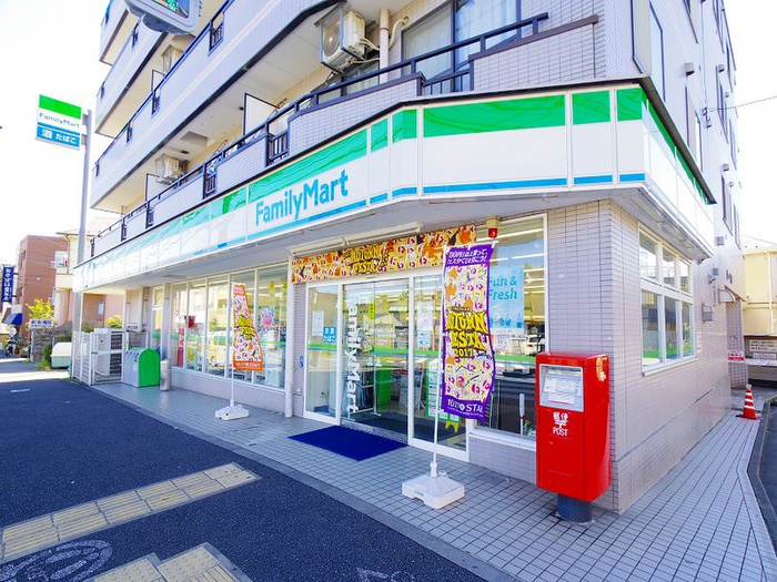 コンビニ　ファミリーマート 柚木国分寺南町店（コンビニ）まで750m
