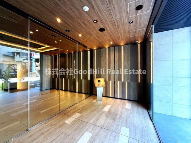 エントランス　スプランディッド新大阪6