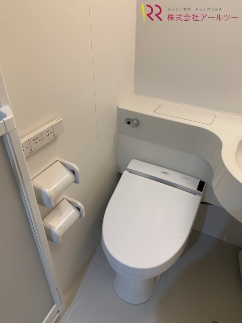 トイレ　ウォシュレット便座