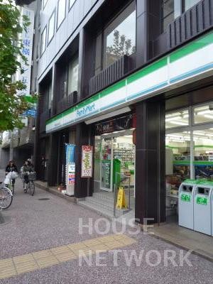 コンビニ　ファミリーマート京都烏丸松原店（コンビニ）まで186m