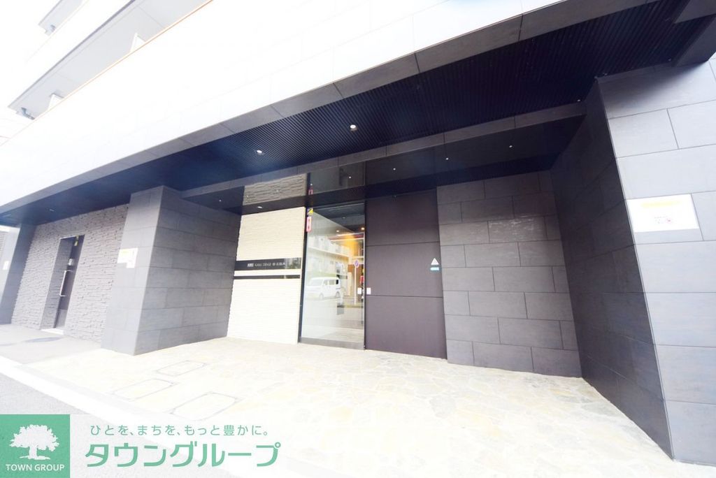 エントランス　エントランス