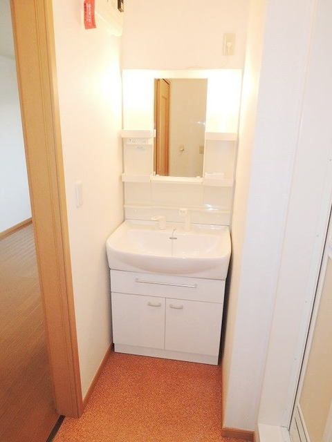 洗面設備　☆独立した洗面台