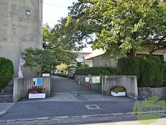 小学校　少路小学校（小学校）まで386m