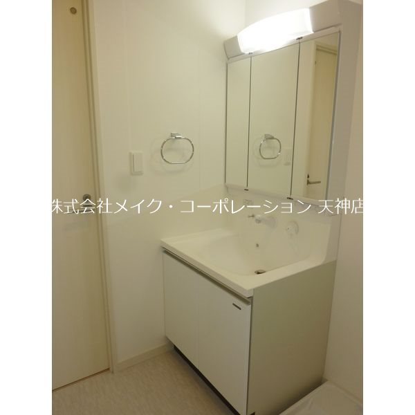 洗面設備　別部屋参考写真