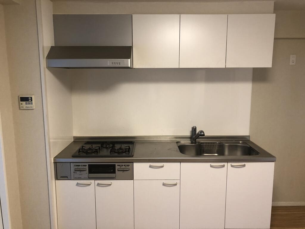 キッチン　同間取り別階のお部屋です