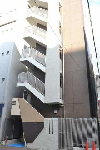 建物外観　駅徒歩１分の好立地です♪