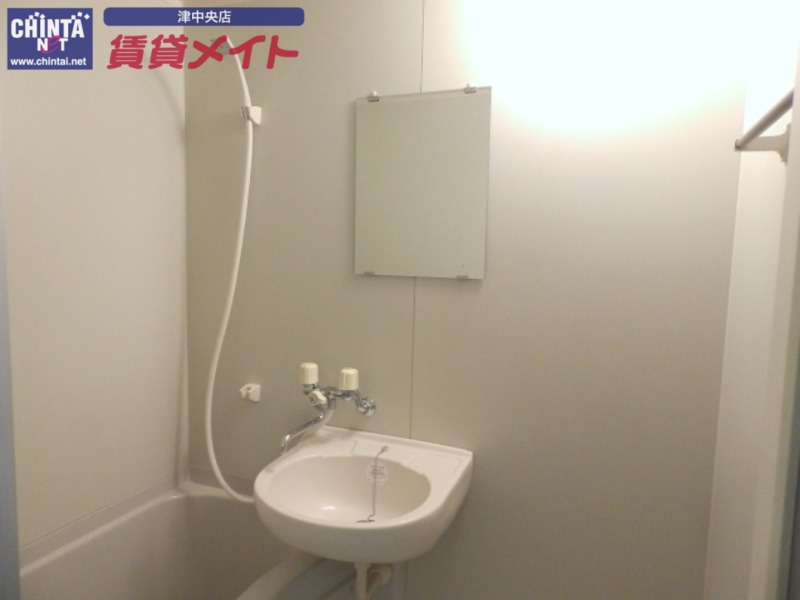 洗面設備　同物件別室画像