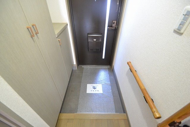 玄関　別の部屋の写真です。