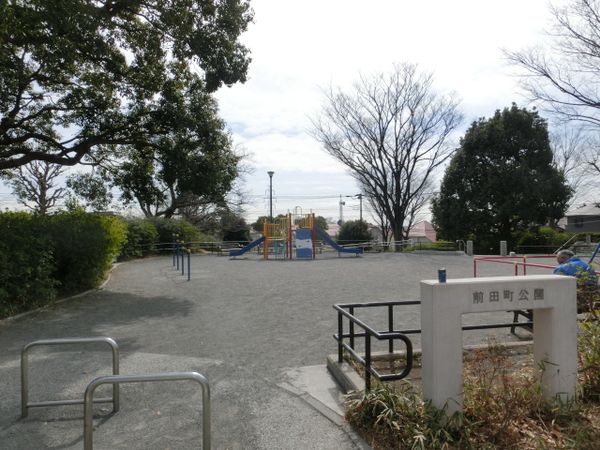 公園　前田町公園（公園）まで500m