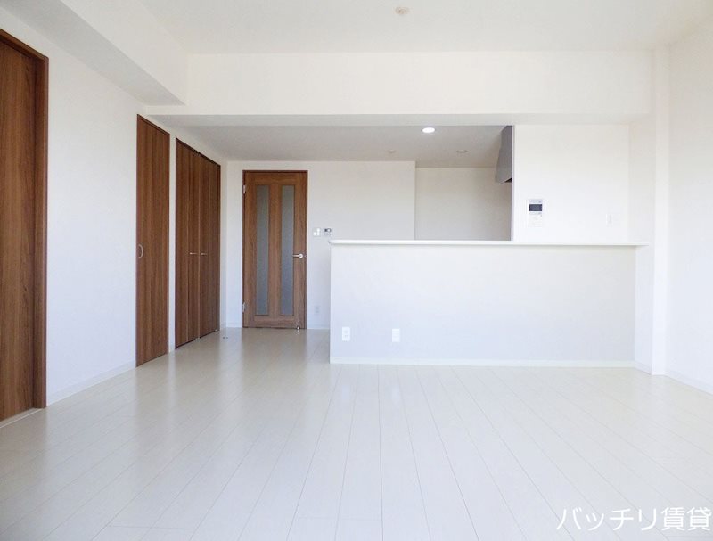 居室・リビング　※同マンション別部屋写真の為、現状優先。