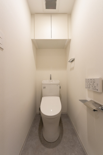 トイレ　※写真は同タイプ住戸です。
