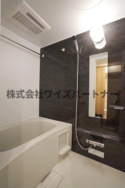 バス・シャワールーム　※同型タイプの為、現状優先
