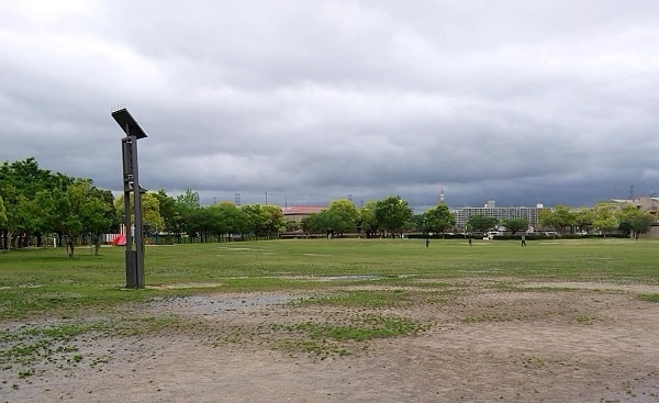 公園　末広中央公園（公園）まで945m