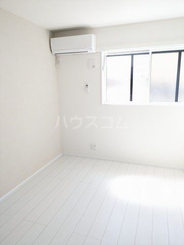BLUE OCEAN上大岡の居間写真