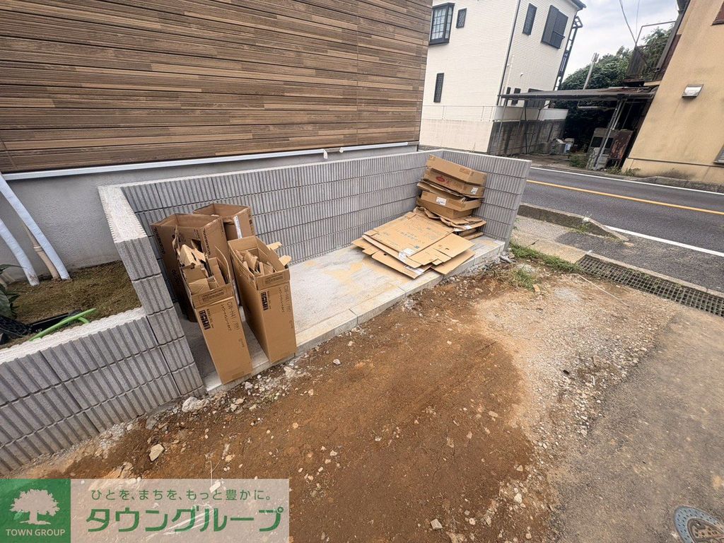 その他共有部分　建築中