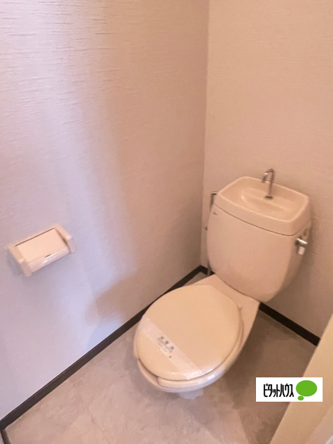 αNEXT行徳第1-1番館のトイレ写真