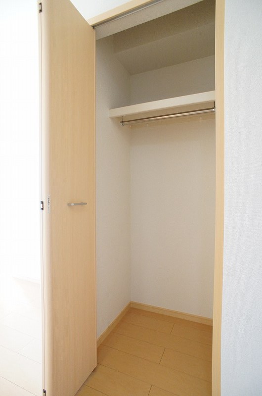 収納　クローゼット付き、お部屋もすっきり片付きます。