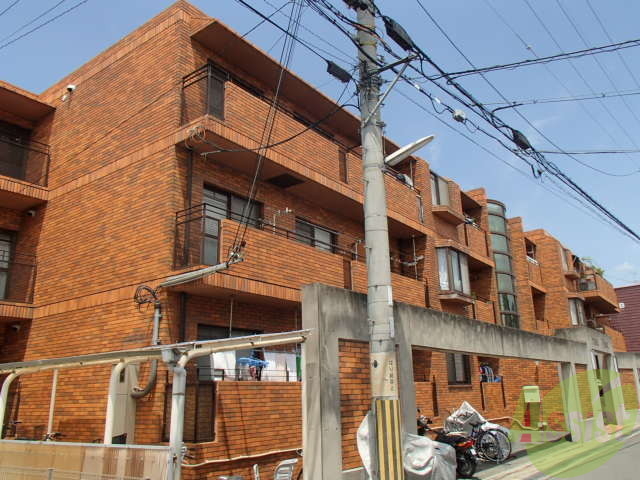 建物外観　豊中市春日町「エステート松尾」