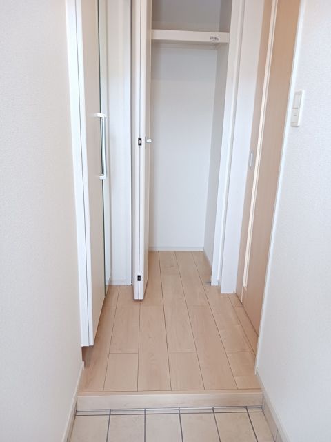 ローダンセの玄関写真