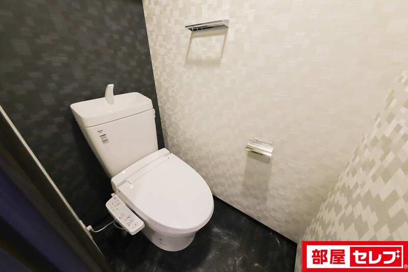 エス・キュート 丸の内のトイレ写真