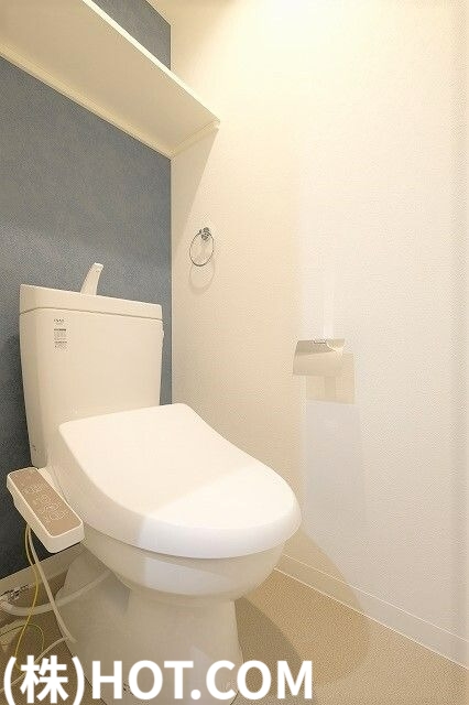 地下鉄七隈線 渡辺通駅 徒歩16分 3階建 築6年のトイレ写真