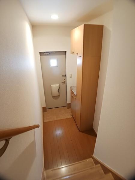 プロムナード壱番館の玄関写真